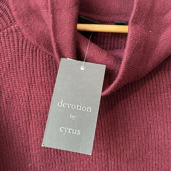 NWT Devotion by Cyrus Turtleneck Tunic Knit Sweater S - Picture 5 of 5